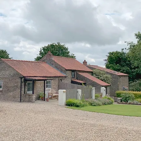 Grain End Sawdon