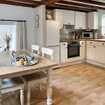 Grain End Sawdon